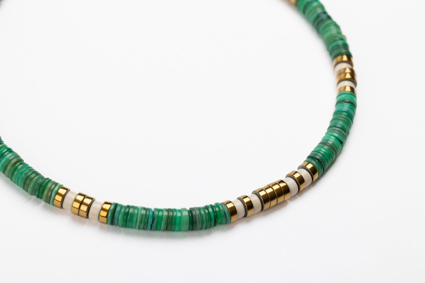 Green Iris Semplice White