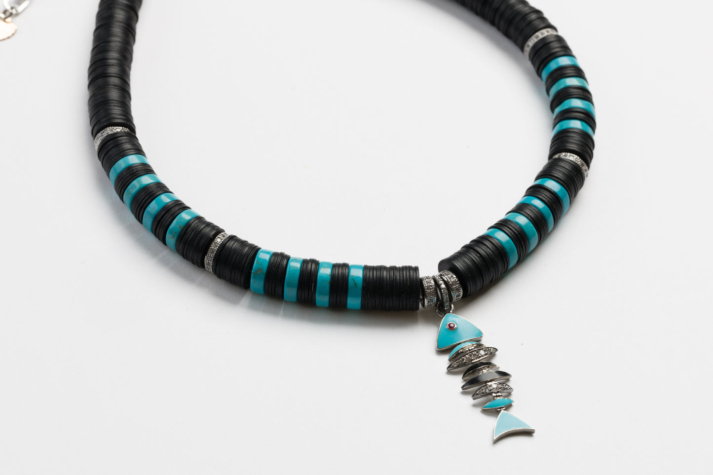 Puka Madre Silver Turquoise Fish