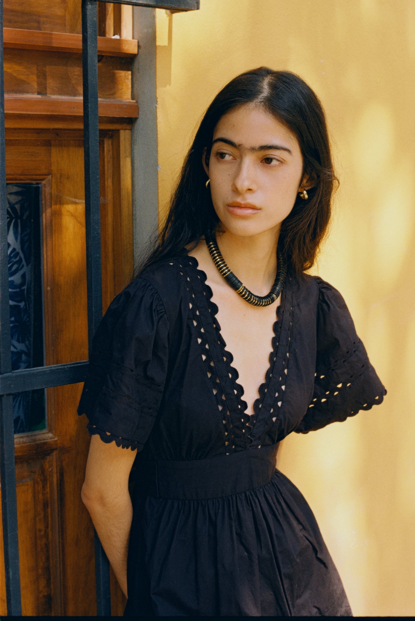Jaipur Black Aura Oro