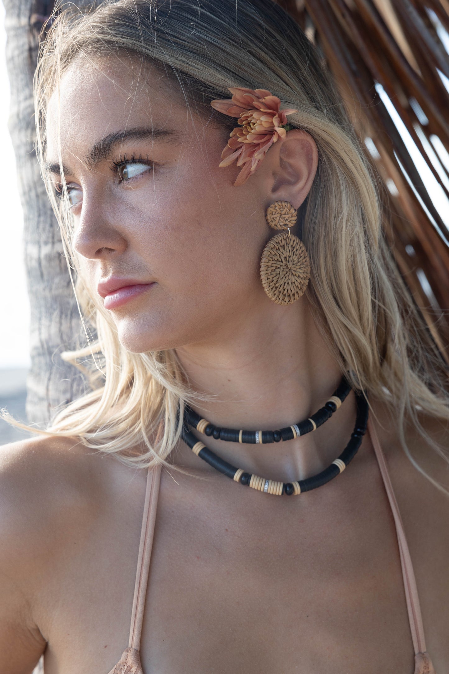 Jaipur Black Ecru Lati