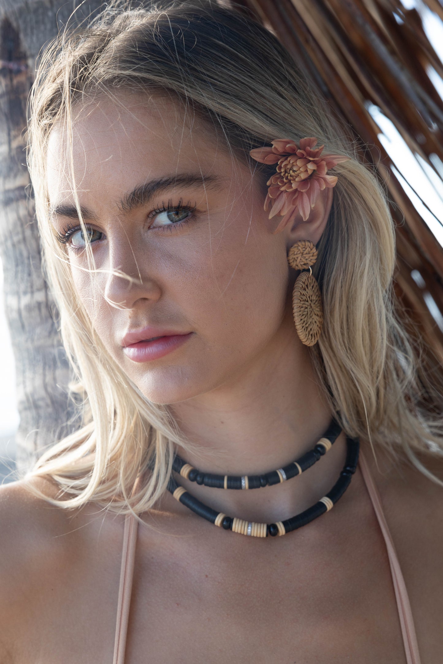 Jaipur Black Ecru Lati