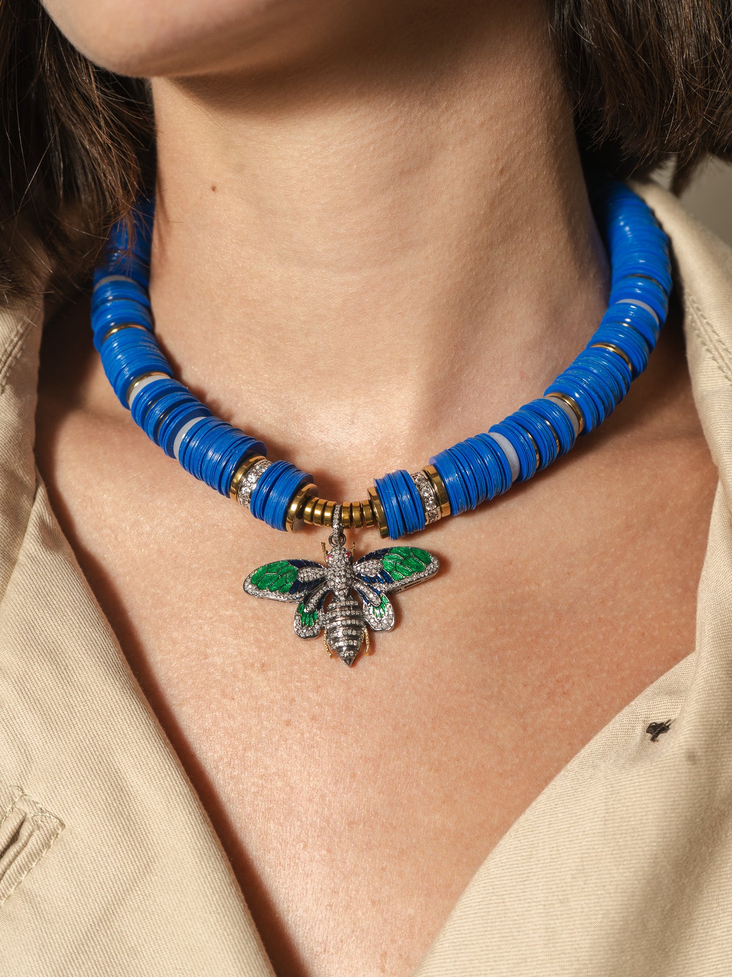 Puka Madre Ape Blu