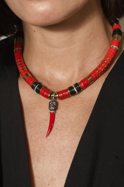 Puka Madre Topaz Red Horn