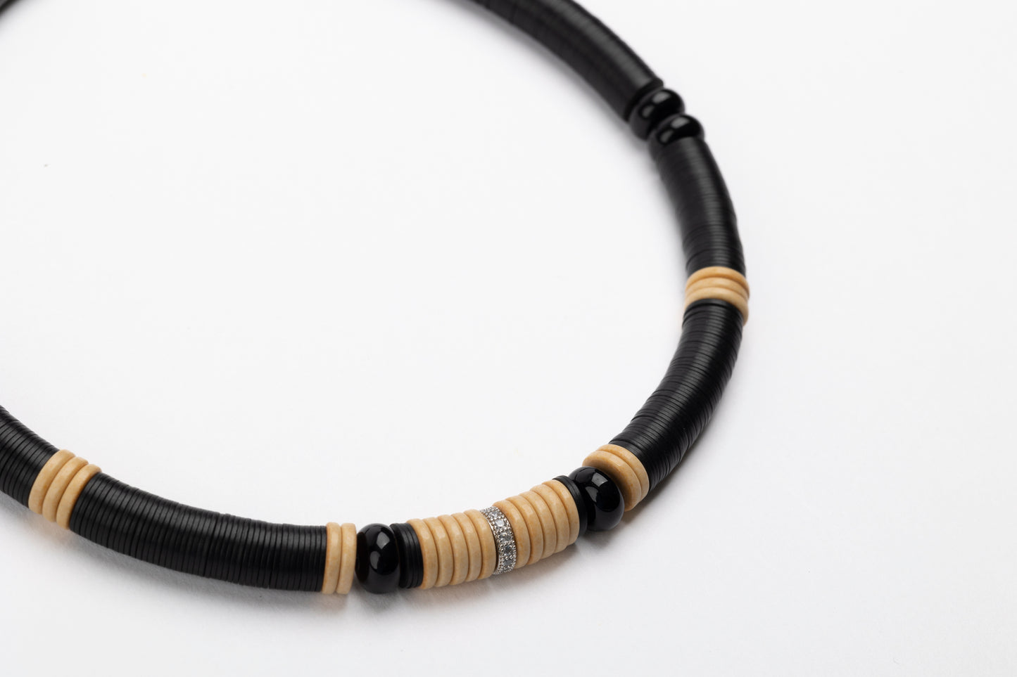 Jaipur Black Ecru Ante