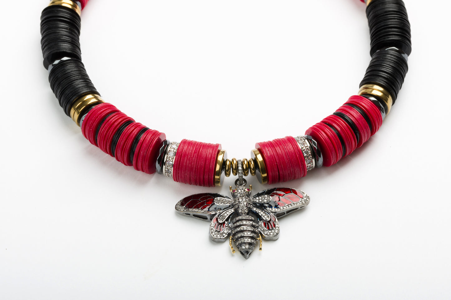 Puka Madre Ape Rosso