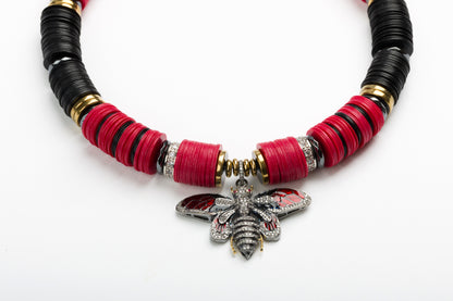 Puka Madre Ape Rosso