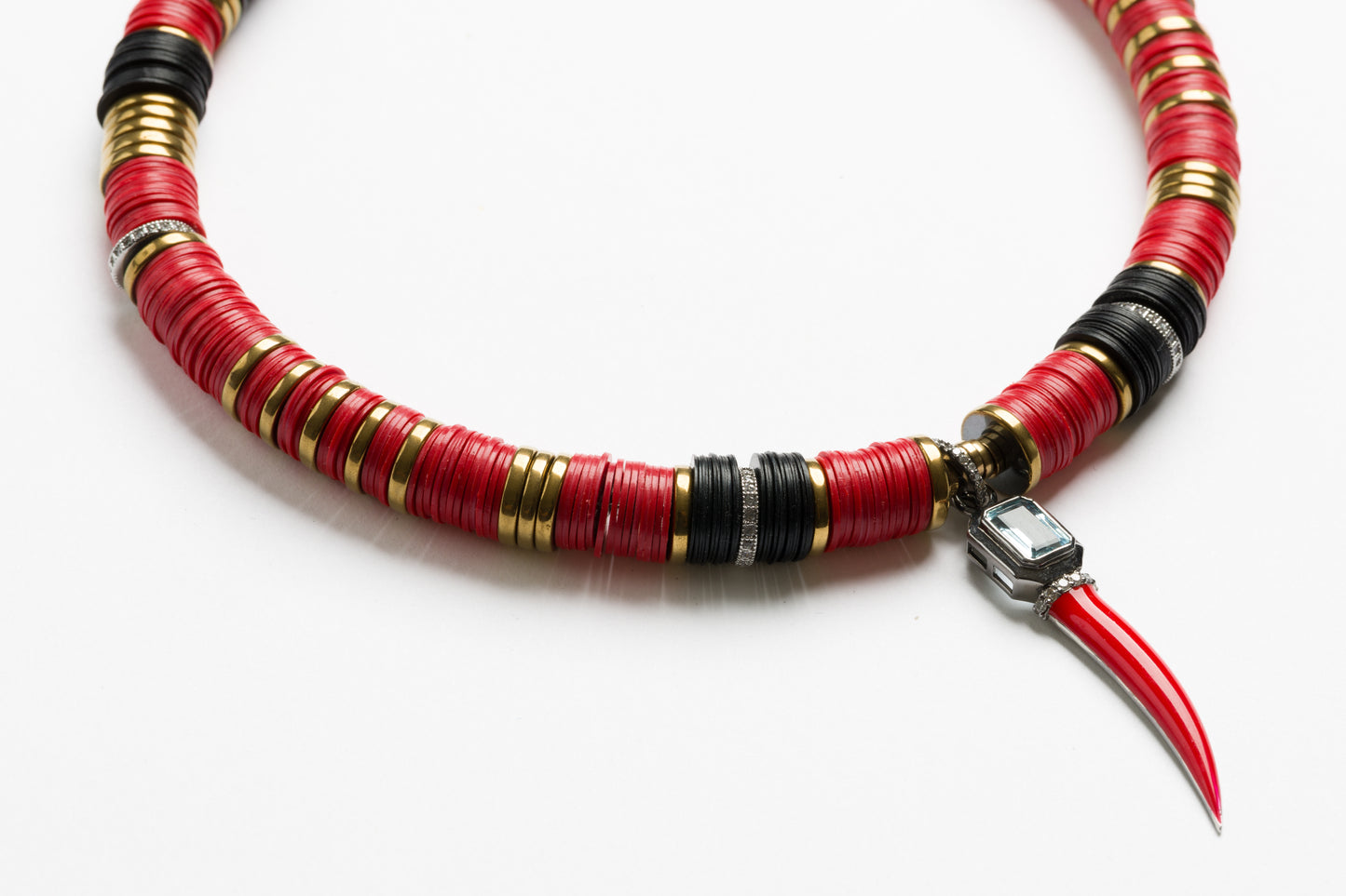 Puka Madre Topaz Red Horn