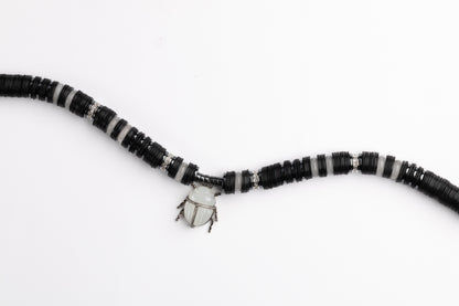 Puka Madre Scarab Nero