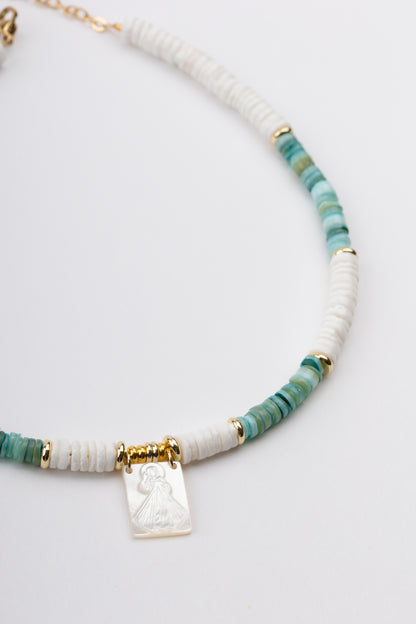 Fe Bianca Perla Escapular